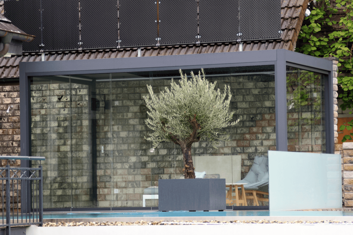 Nova Titan Aluminium Pergola 6m x 3.6m Rectangular optional Glass sliding Doors - Grey